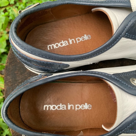 Moda in Pelle white navy leather buckle trainers - Picture 12 of 15